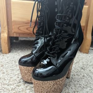 Pleaser booties